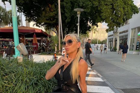 Yanina Zilli. Yanina Zilli.