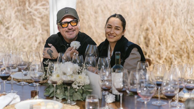 José Bahamonde junto a Flor de Bodegas. José Bahamonde junto a Flor de Bodegas.