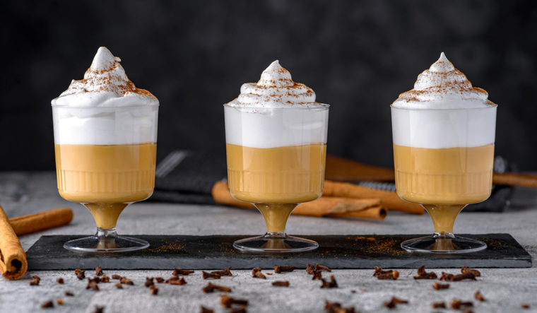 Secretos para hacer el suspiro limeño más cremoso y suave Foto: Shutterstock