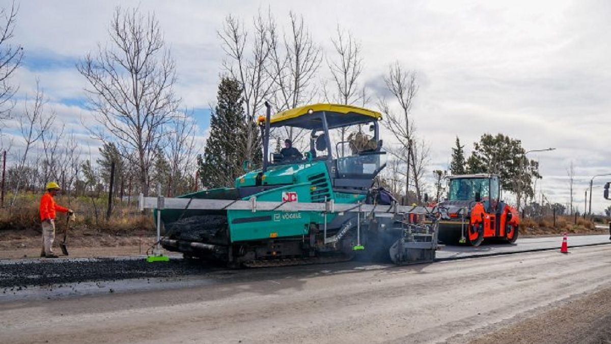 El Gobierno ratificó el convenio para obras viales claves en el sur provincial