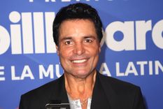 A sus 55 años, Chayanne sigue cautivando a sus fans Foto: https://mundonow.com/madre-reacciona-supuesta-muerte-chayanne/