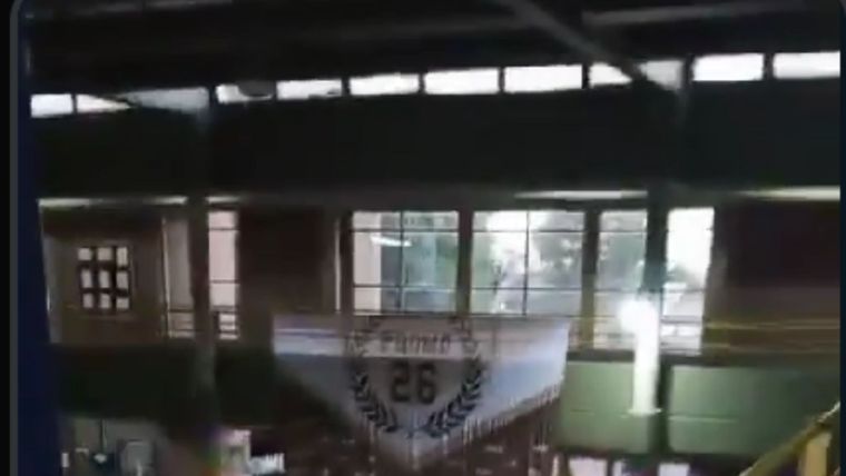El hecho ocurrió en la Escuela Normal Mariano Moreno.