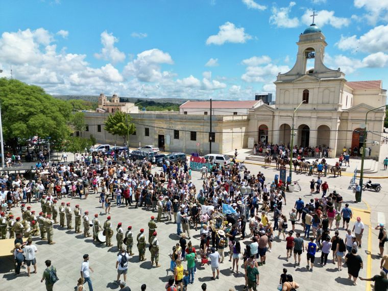 En cada uno, encontramos algo que nos marcó profundamente: la fe viva de la gente. En cada uno, encontramos algo que nos marcó profundamente: la fe viva de la gente.