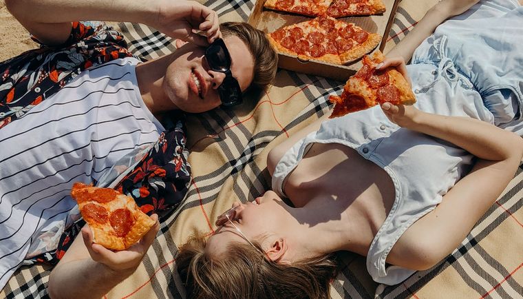 Organizar un picnic es siempre una gran idea. Foto: Foto de Maksim Goncharenok en Pexels