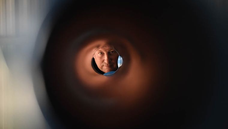 Sebastián Halpern sumó una nueva unidad de negocio a su empresa y además invirtió en una fábrica de tubos de PVC para el uso hídrico. Foto: Marcos Garcia/MDZ