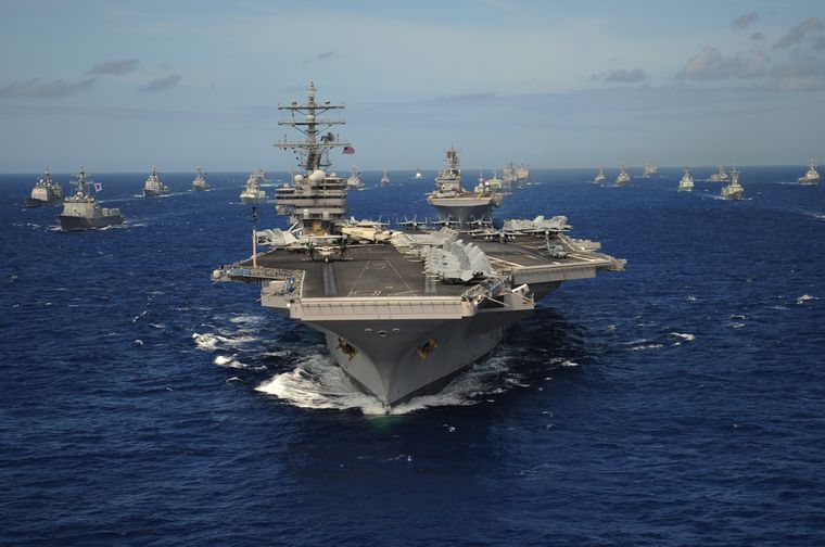 El Centcom confirmó que el USS Abraham Lincoln ya opera en Oriente Medio junto a su grupo de combate.