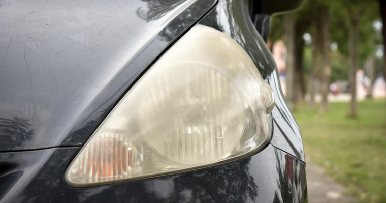 Elimina el color amarillo de los plásticos de tu auto Foto: Shutterstock