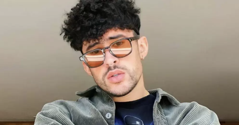 El cantante puertorriqueño mostró su bronca a través de varios mensajes a sus seguidores