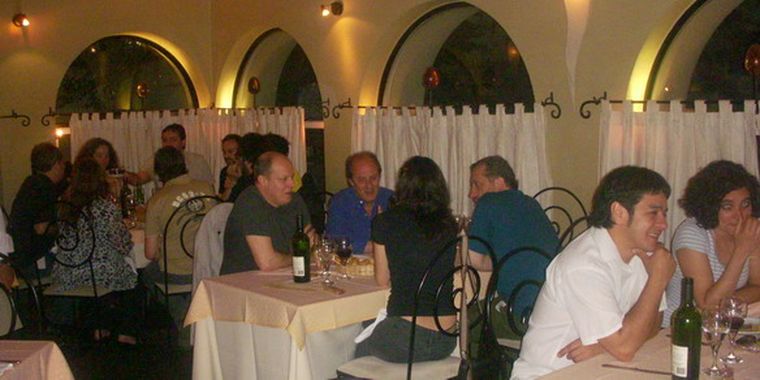 Las cámaras empresarias se declararon en estado de alerta y reunión permanente. Foto: MDZ