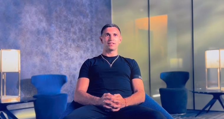 Dibu Martínez y su tremenda revelación en la Selección. Foto: Captura