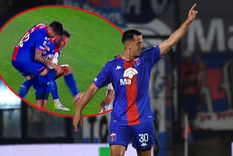 El gol de Nehuén Paz generó polémica. Foto: Fotobaires y captura ESPN