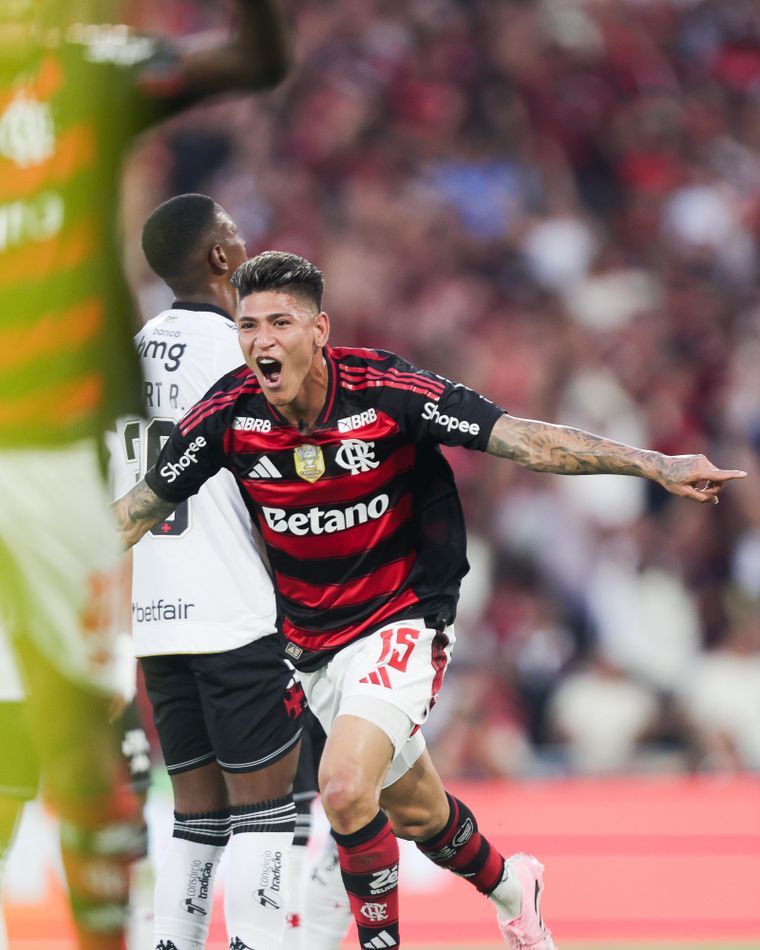 Carrascal fue clave para que Flamengo gane la Libertadores y el Brasileirao 2025. Carrascal fue clave para que Flamengo gane la Libertadores y el Brasileirao 2025.