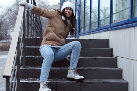 Resbalamos en el hielo por un dipolo ¿Pero qué es exactamente? La respuesta en la nota. Resbalamos en el hielo por un dipolo ¿Pero qué es exactamente? La respuesta en la nota.