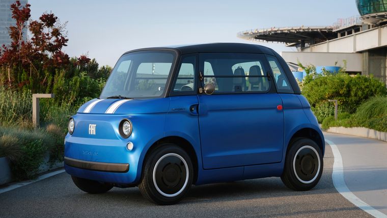 Estilo retro y movilidad urbana: debuta la nueva FIAT Topolino Sport Special Edition