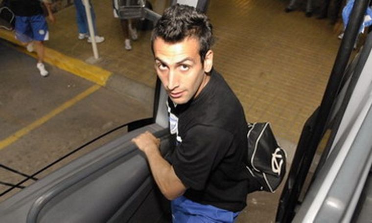 El jugador, de 28 años, se hizo popular atajando para el Tomba. Foto: Gentileza