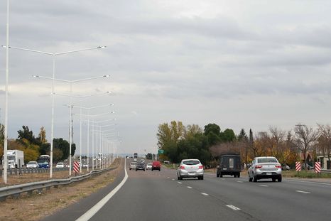 La obra prevista será a la altura de la calle Aristóbulo del Valle en sentido Este-Oeste. Foto: Santiago Tagua/MDZ La obra prevista será a la altura de la calle Aristóbulo del Valle en sentido Este-Oeste. Foto: Santiago Tagua/MDZ