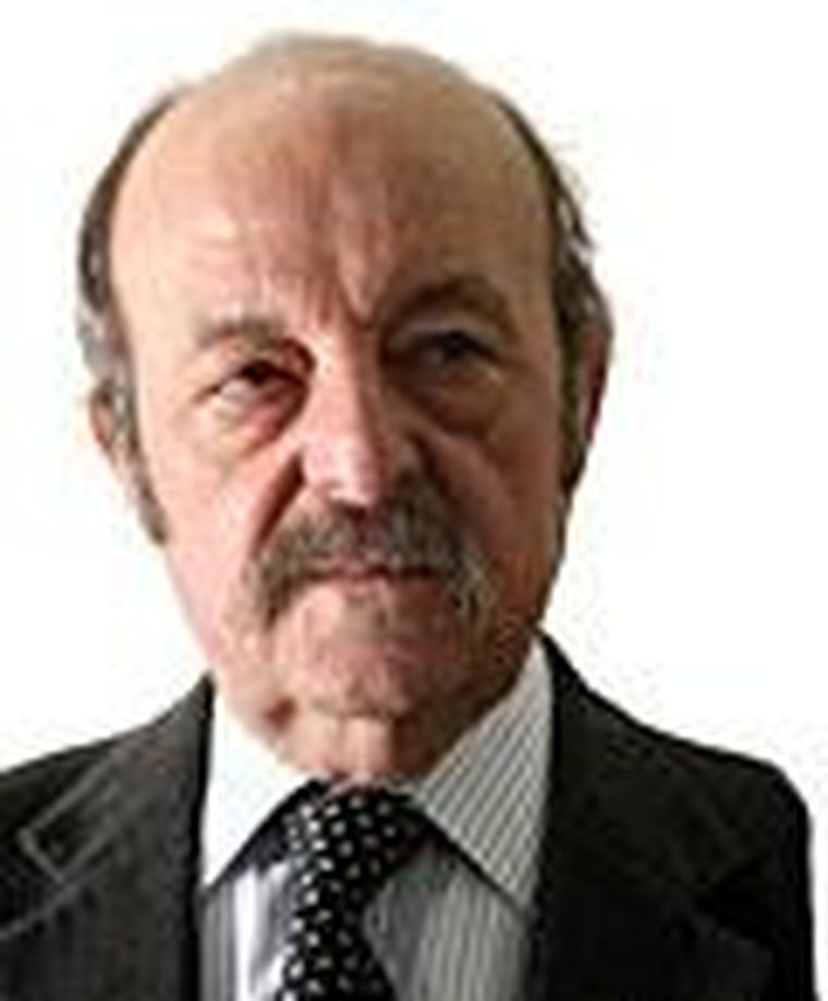 Julio Donato Bárbaro, peronista sin concesiones sobre la gestión K.