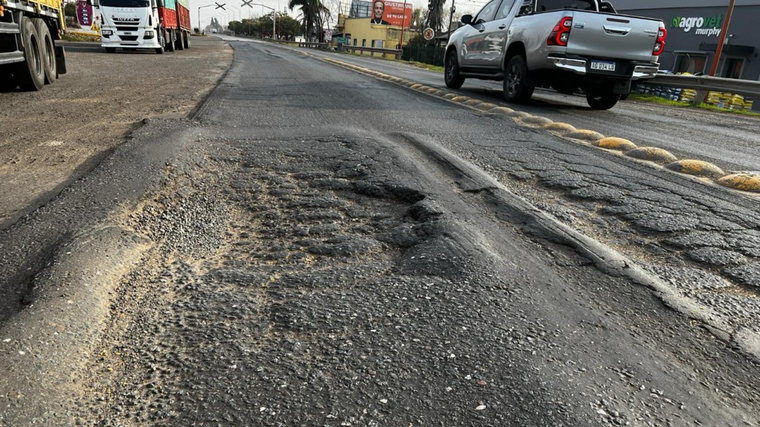 Se agrava la emergencia vial en Santa Fe por el abandono de las rutas nacionales.&nbsp;