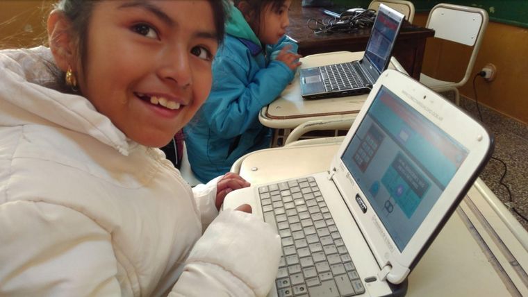 Wumbox es una EdTech, una empresa de tecnología educativa, que ofrece una plataforma de aprendizaje adaptativo para niños y niñas de 3 a 14 años. Foto: Freepick