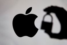 apple seguridad Apple lanzó una nueva política contra la pornografía infantil y contempla, entre otros, un cifrado que analiza y vincula imágenes sospechosas. Foto: altonivel.com.mx