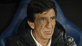 Gustavo Costas quedó muy golpeado tras la eliminación de Racing en la Sudamericana.