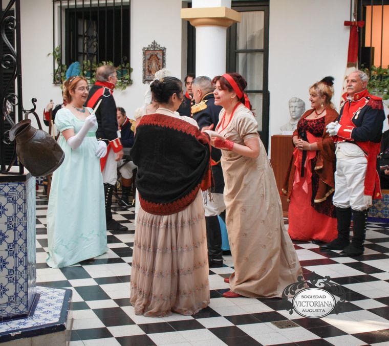 Colección Histórica del Traje del Museo Histórico Nacional. Colección Histórica del Traje del Museo Histórico Nacional.