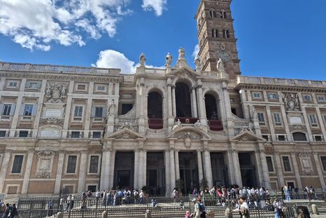 La iglesia es una de las cuatro basílicas mayores de Roma. Foto: X