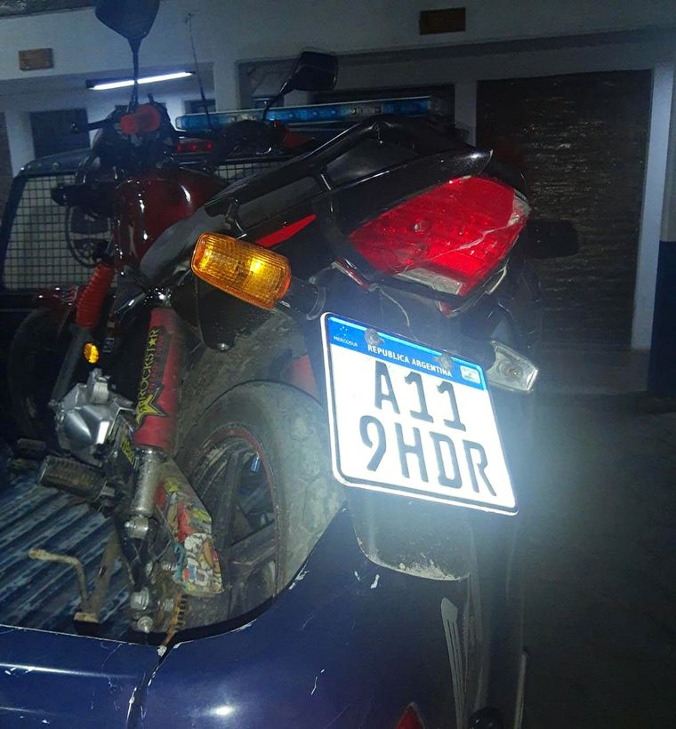 Atrapados Los motochorros fueron capturados poco después del robo.