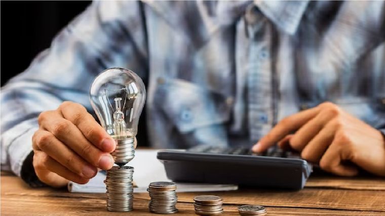 El Gobierno evalua modificar el esquema de subsidios de acuerdo al plan de ajuste del FMI. Foto: Freepik