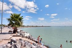 La laguna de Mar Chiquita en Córdoba posee extensas playas. Foto: Turismo Córdoba