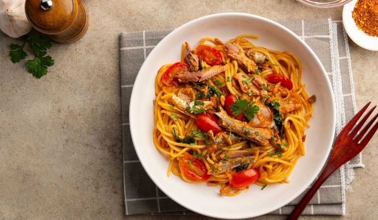 Sardinas en salsa de tomate, la receta completa Sardinas en salsa de tomate, la receta completa