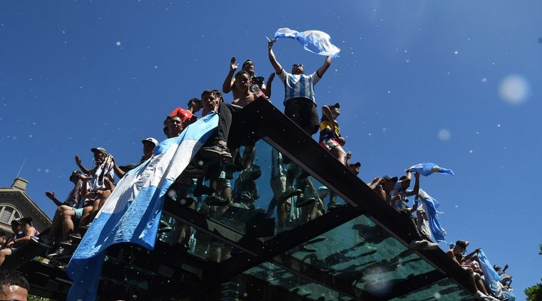 Argentinos celebraron el techos el triunfo de la Selección Foto: TELAM