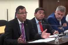 Acusación Verdenelli De izquierda a derecha: los fiscales Fernando Guzzo y Carlos Torres; más los abogados de la querella María Inés Catalini y Ariel Benavídez.