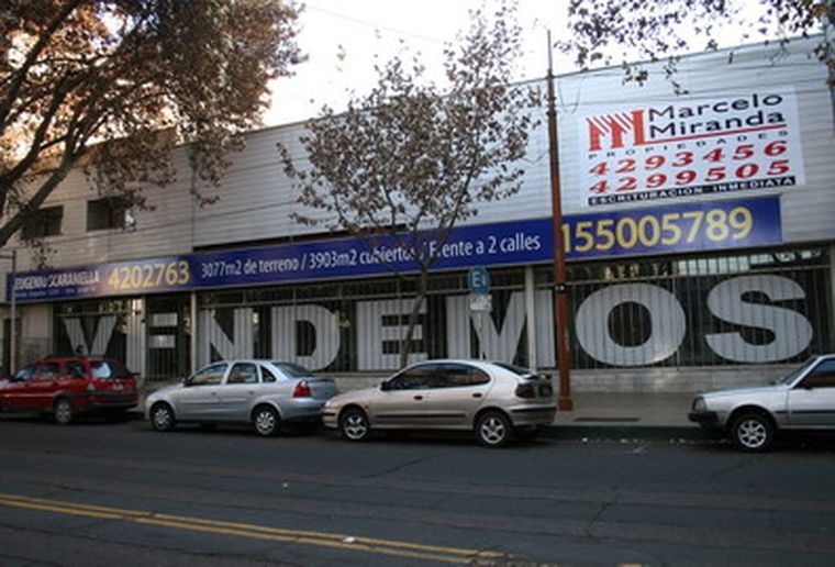 Los carteles pasan mucho tiempo en las propiedades Foto: Archivo/ MDZ