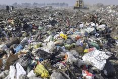 Fuerte presión judicial y vecinal para reactivar las obras en el predio del basural en Luján. Foto: Josefina Godoy Martínez. MDZ. Fuerte presión judicial y vecinal para reactivar las obras en el predio del basural en Luján. Foto: Josefina Godoy Martínez. MDZ.