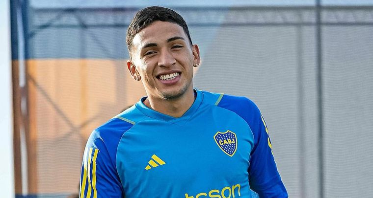 Equi Fernández se fue a Arabia Saudita luego de ejecutar su cláusula por US $20.000.000. Foto: @equifernandez_