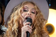 Foto: https://www.diariocordoba.com/cultura/2021/10/29/paulina-rubio-presenta-nuevo-sencillo-58938468.html