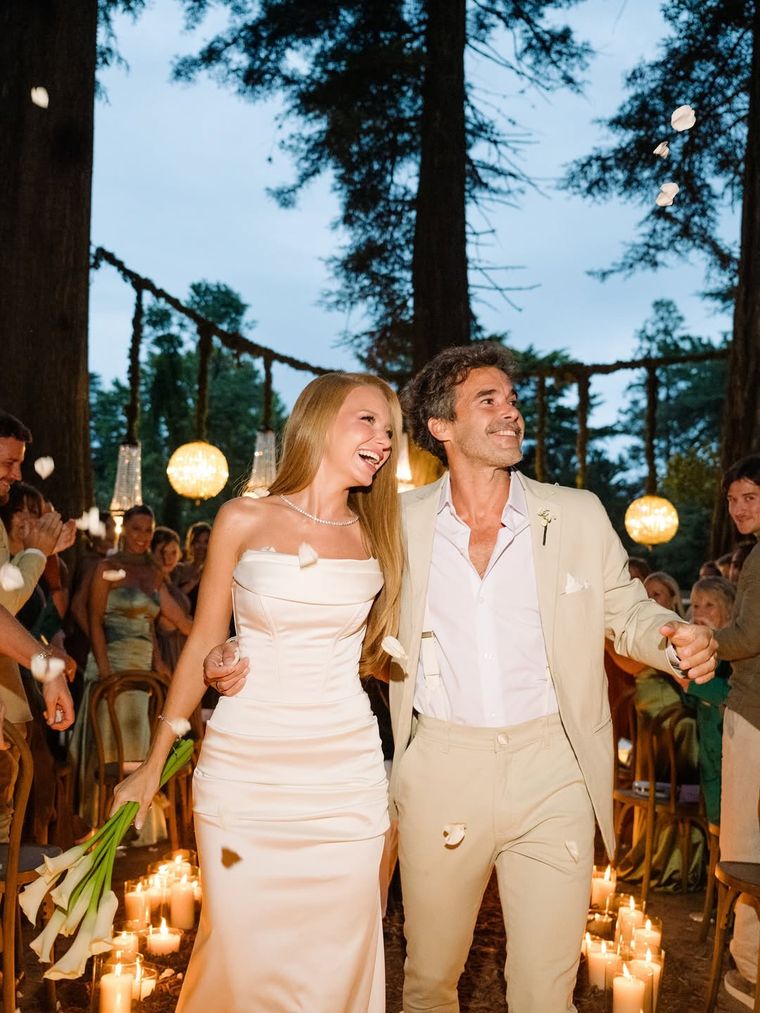 Rocío Pardo con Nicolás Cabré en el altar. Rocío Pardo con Nicolás Cabré en el altar.