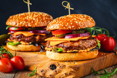 Cómo hacer la mejor hamburguesa casera en solo 20 minutos Foto: Shutterstock Cómo hacer la mejor hamburguesa casera en solo 20 minutos Foto: Shutterstock
