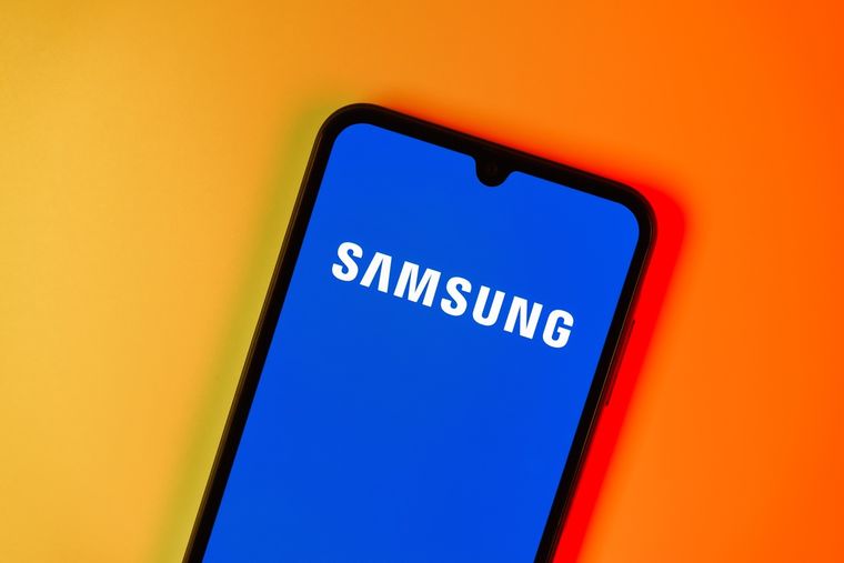 Los usuarios de Samsung en Argentina pueden entregar equipos con pantalla rota para obtener descuentos exclusivos. Los usuarios de Samsung en Argentina pueden entregar equipos con pantalla rota para obtener descuentos exclusivos.