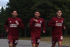Martínez Quarta, a la derecha, junto a Casco y Montiel. River Plate Foto: River Plate