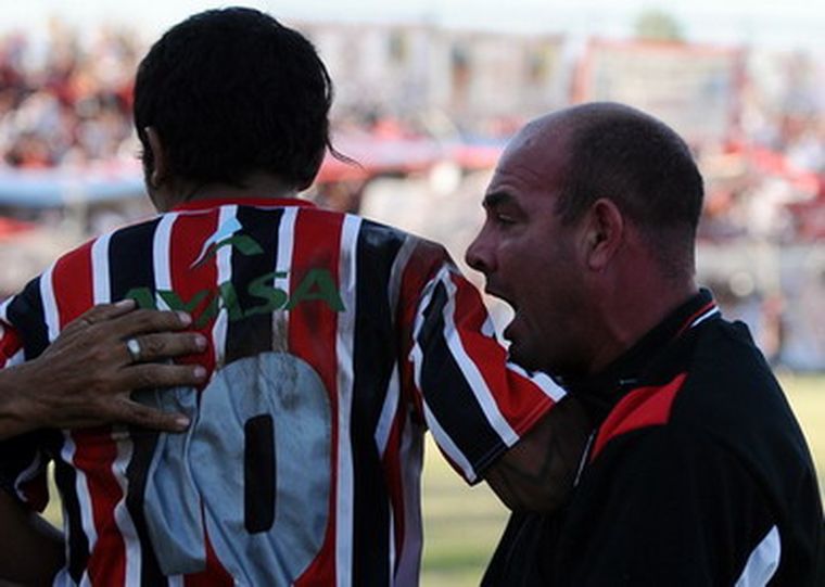 Con alma y vida, lo grita Gonzalo Torres, ayudante de campo.