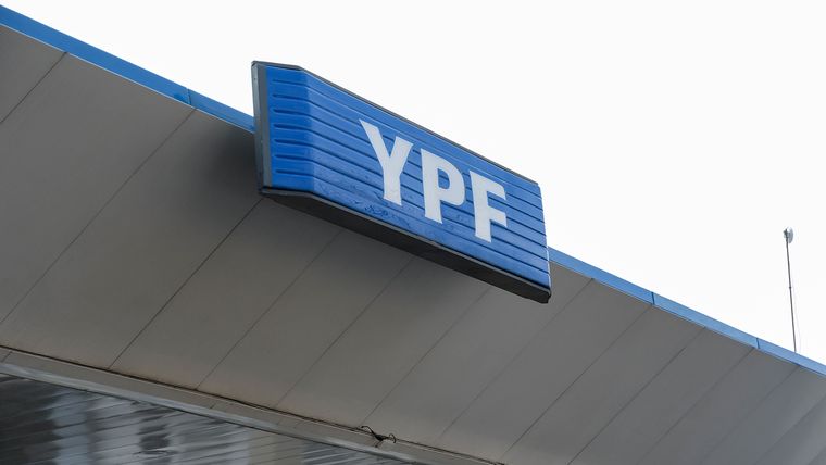 Loretta Preska rechazó frenar la transferencia de acciones de YPF