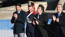 A diferencia de 2024, Javier Milei no asistirá al acto por el Día de la Bandera en Rosario y encabezará su propia conmemoración en la Ciudad de Buenos Aires. A diferencia de 2024, Javier Milei no asistirá al acto por el Día de la Bandera en Rosario y encabezará su propia conmemoración en la Ciudad de Buenos Aires.