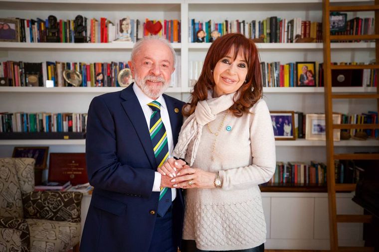 lula da silva y Cristina fernández de kirchner casa.jpg