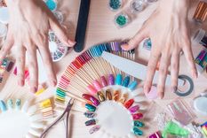 las nuevas francesitas seran el nail-art que vas a querer todos los dias del 2021