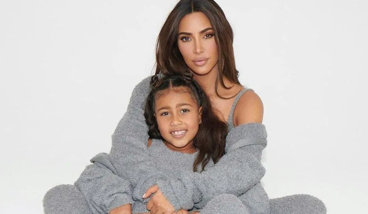 North West, hija de Kim Kardashian y Kanye West, es una niña viral y un suceso en Tik Tok. Foto: instagram @kimkardashian