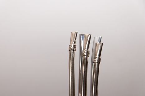 Un ingrediente de casa puede ser el aliado perfecto para dejar la bombilla del mate impecable. Foto: Shutterstock Un ingrediente de casa puede ser el aliado perfecto para dejar la bombilla del mate impecable. Foto: Shutterstock