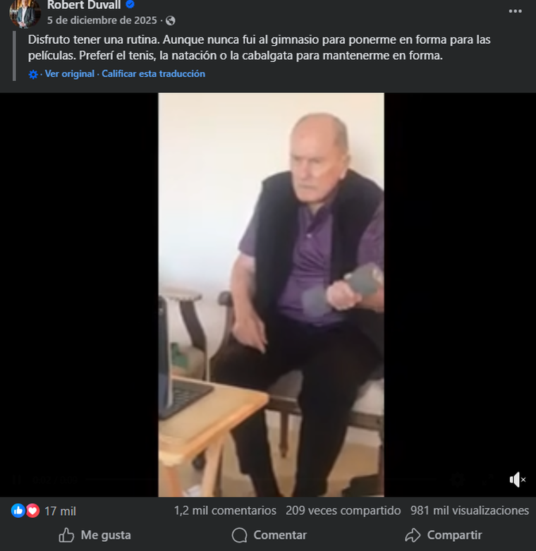 Robert Duvall y su rutina de ejercicios. Robert Duvall y su rutina de ejercicios.