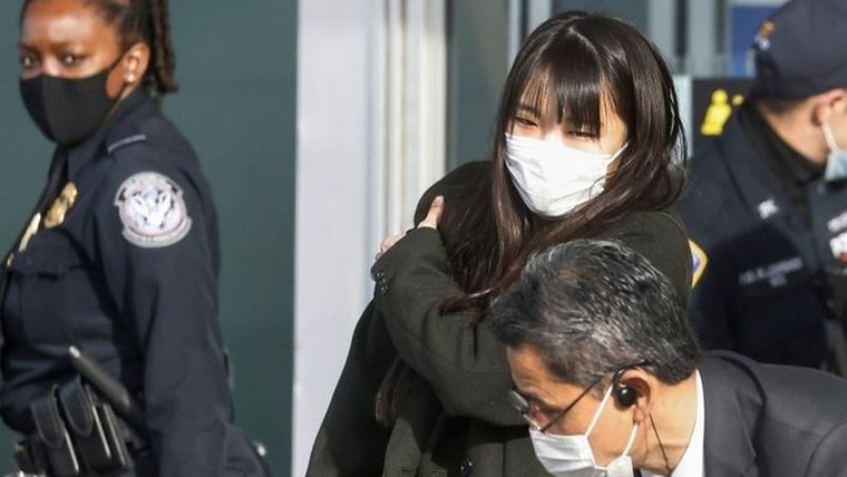 Unas imágenes emitidas en Japón muestran a la ex princesa llegando a Nueva York. Foto: REUTERS